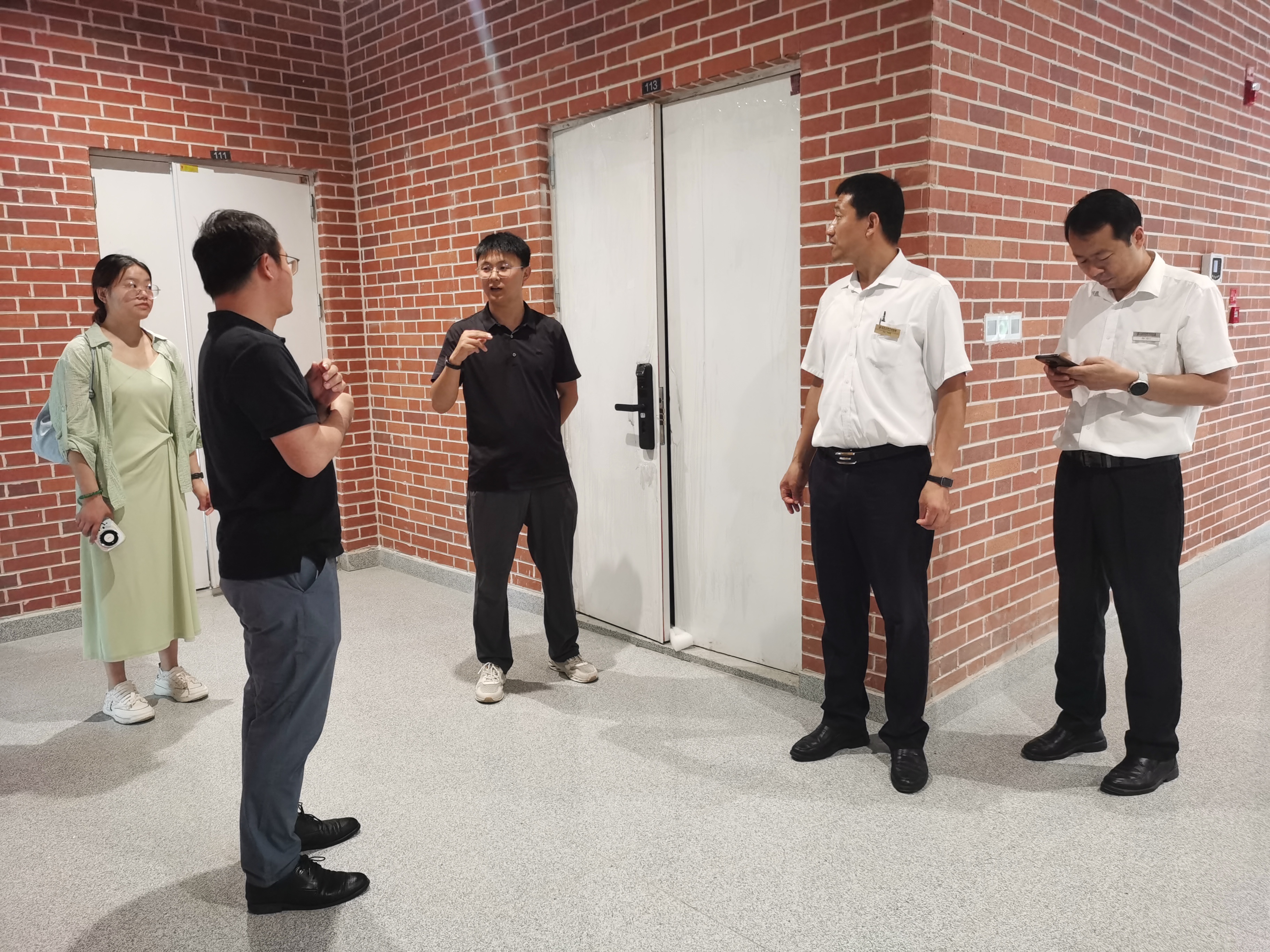 中国科学院大学现场调研.jpg
